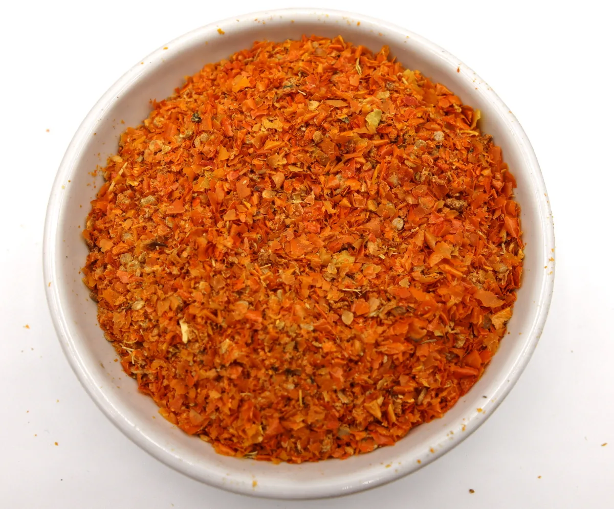 Tomato pomace ingredient photo for pet food